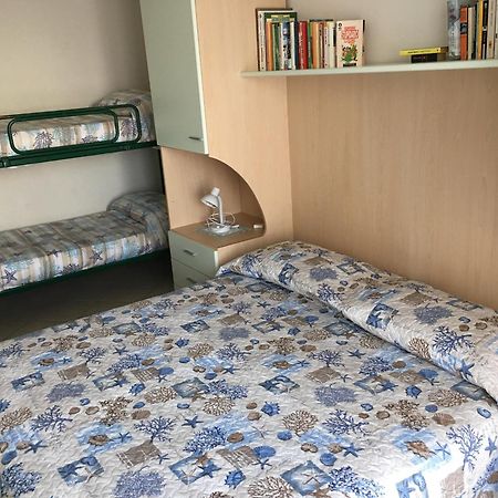 Residence Zeta - Walterigato Apartments Solo Per Famiglie 利多迪迪耶索洛 外观 照片