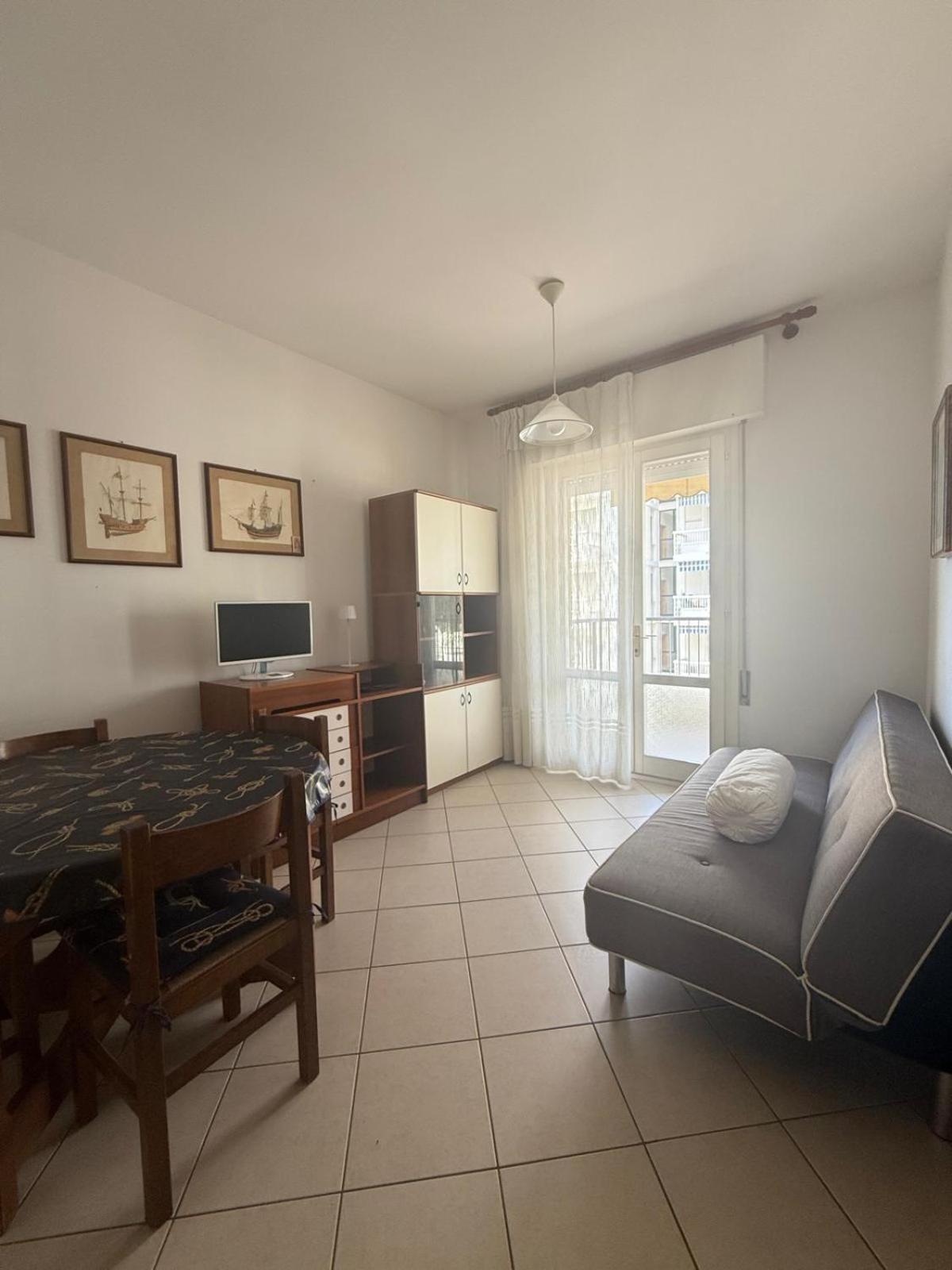 Residence Zeta - Walterigato Apartments Solo Per Famiglie 利多迪迪耶索洛 外观 照片