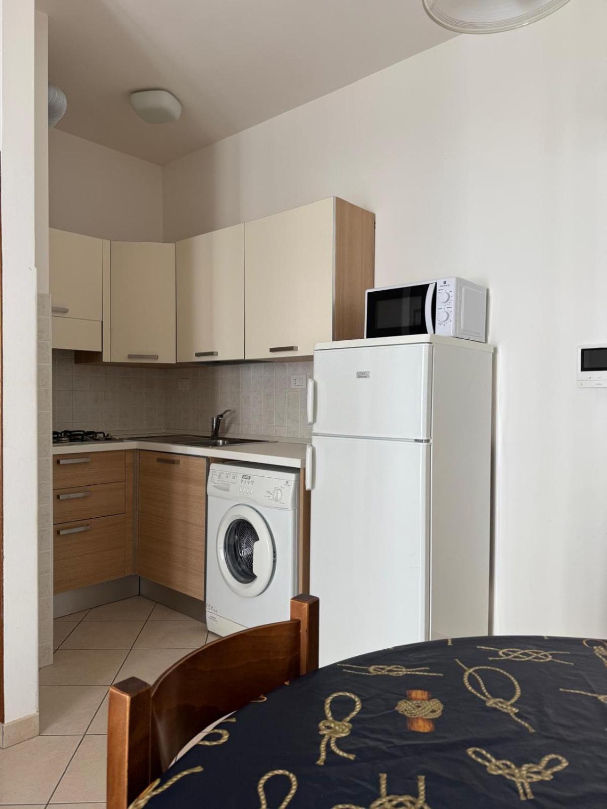 Residence Zeta - Walterigato Apartments Solo Per Famiglie 利多迪迪耶索洛 外观 照片